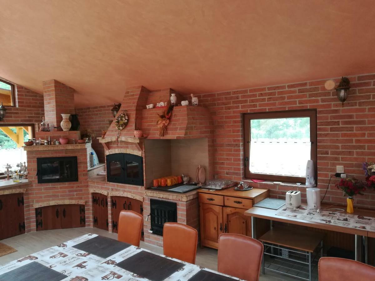 Pensiunea Colt Alb Băile Homorod Exterior foto